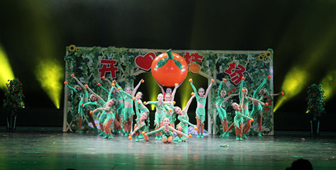 舞動童心，創藝綻放——莊頭小學榮獲順德區小學生文藝匯演舞蹈創作一等獎紀實